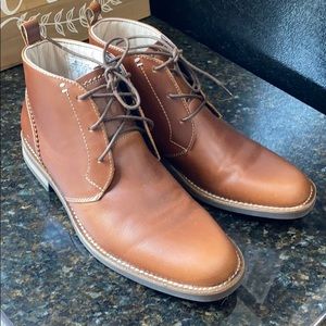 NWT Men’s Penguin Boots